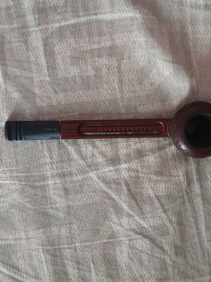 Falcon Pippa pipe used, made in England, briar wood bowl