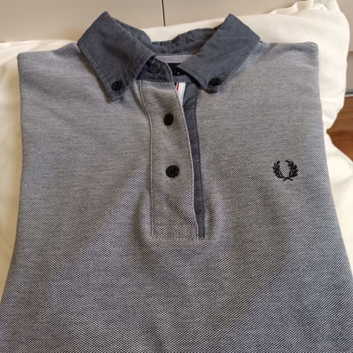 Fred Perry Grey Piqué Polo Shirt Size Small Like New