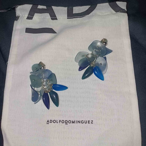 Adolfo Dominguez dangling earrings new, long blue