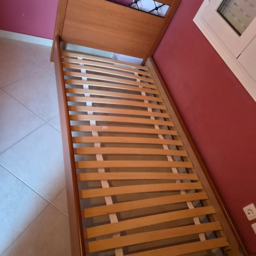 Single bed with orthopedic slats and bedside table, used, 190x90 cm