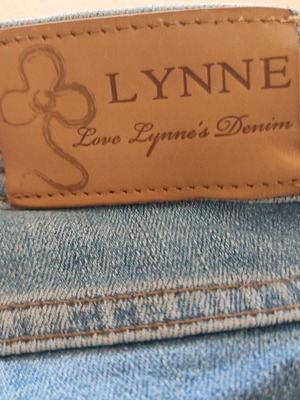 Denim σορτσάκι Lynne μέγεθος S σαν καινούργιο με επένδυση στις τσέπες