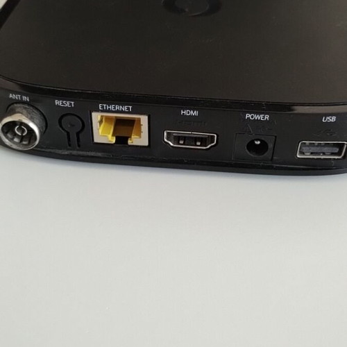 Vodafone TV Box complete set (box, remote, power supply)