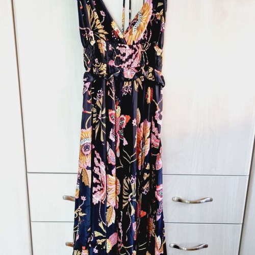 Long dress 100% viscose black with pink flowers new
