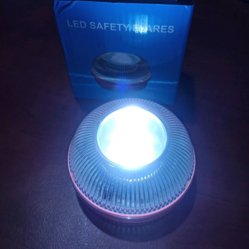 Magnetic car flare new for emergency triangle replacement