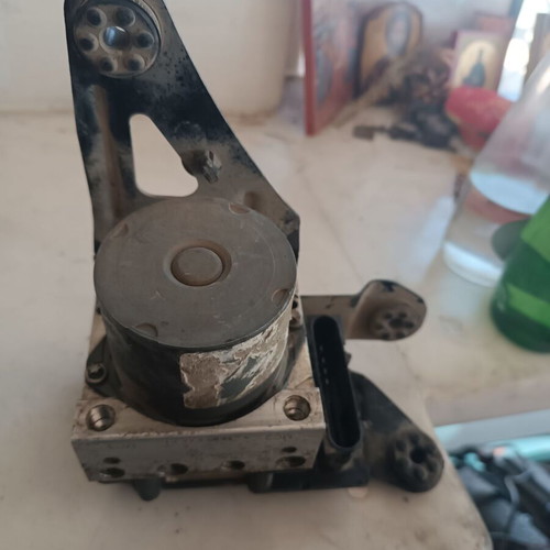 Abs unit for Renault Megane '02-'05 like new