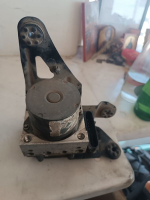 Abs unit for Renault Megane '02-'05 like new