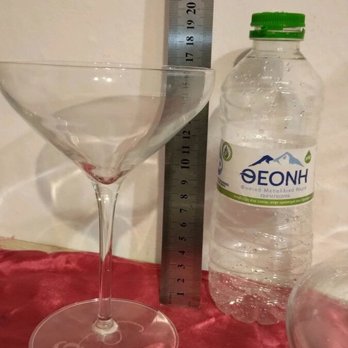 Wine carafe like new, set of 2 pieces