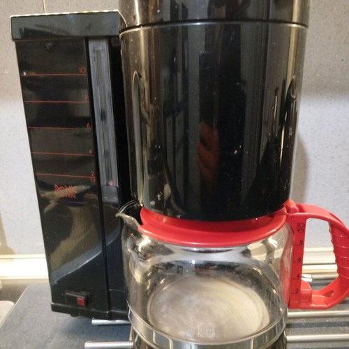 Coffee maker used for 10 cups