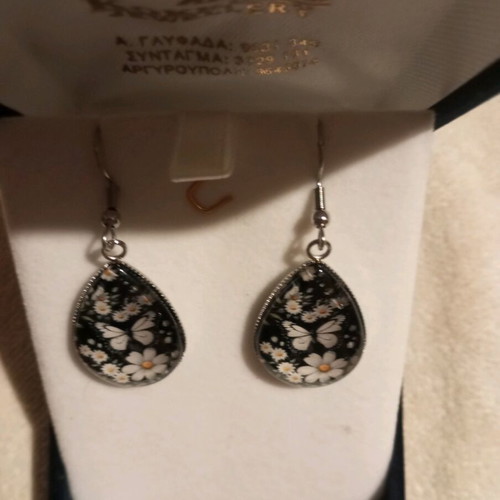 Hippie boho style stainless steel earrings like new, black and white with flowers