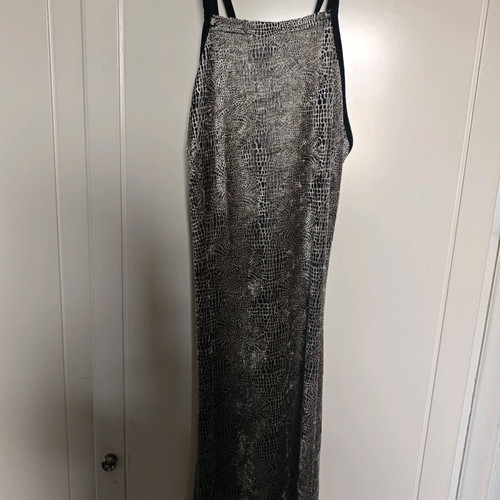Dress new elastic S/M without zipper