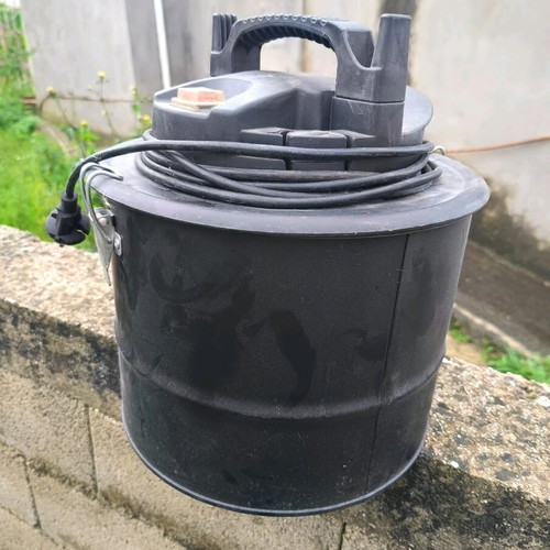Fireplace ash vacuum like new