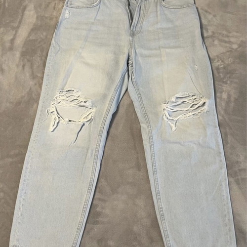 Bershka denim ripped blue jeans size 44 like new
