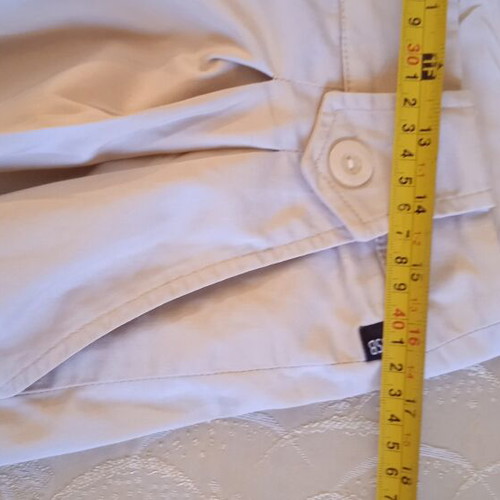 BSB shorts beige size large, like new