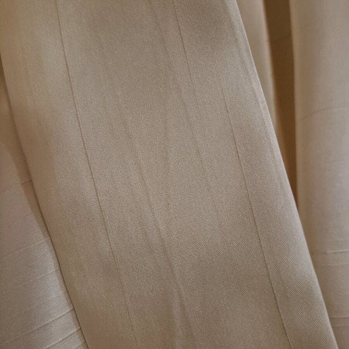 Wedding dress vintage handmade like new with Chantilly lace, silk fabric