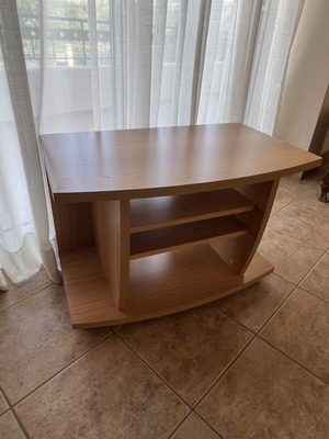 TV table with wheels