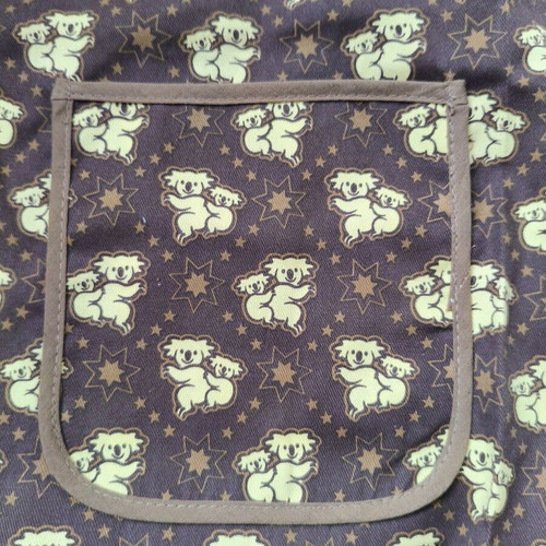 Apron and oven mitt with koala designs from Australia, new, with boomerang keychain gift