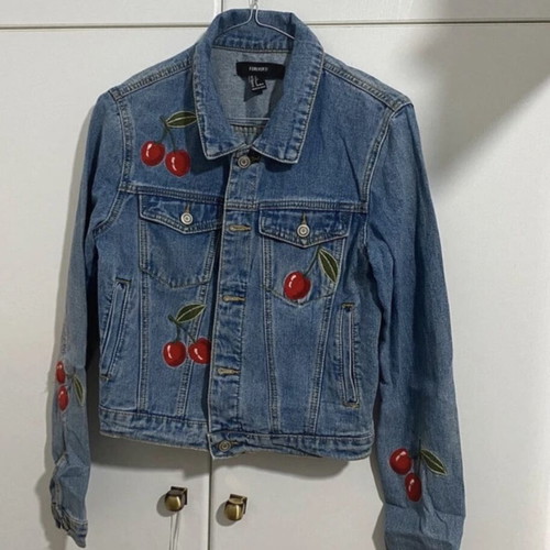 Forever 21 Cherry Denim Jacket Size Small Like New