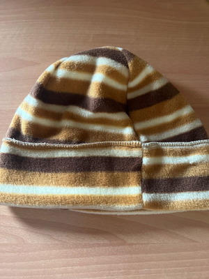 Women's hat like new, size S