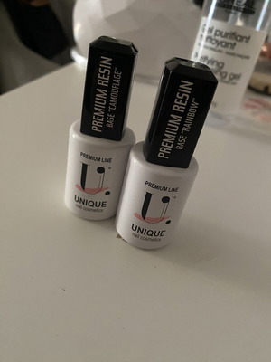Unique Premium Resin Base nail polish