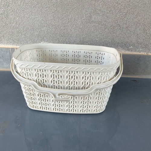 Basket for Clothespins like new