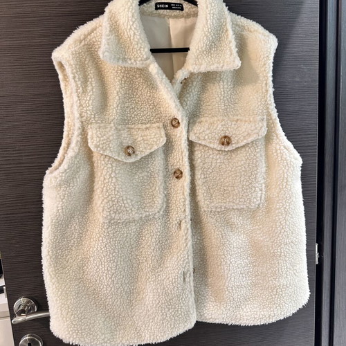 Shein Teddy sleeveless vest M, off-white