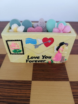 Handmade scented candle with porcelain container