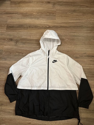 Nike Sportswear Repel Woven Jacket men's XL new, black and white