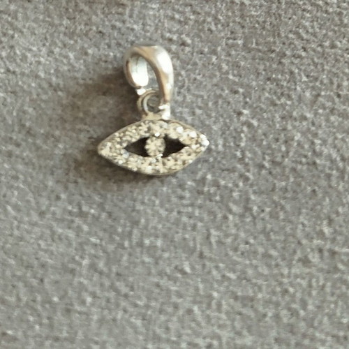 Silver mataki and cross pendants like new