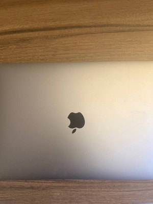 Apple MacBook Air 13" M1 like new, 8GB RAM, 512GB SSD
