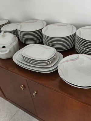 Ćmielów 1790 vintage porcelain dinnerware set, complete
