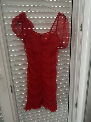 Red dress H&M new, size M