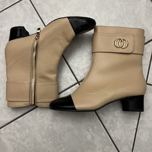 Tulipan women's ankle boots size 41 like new, beige