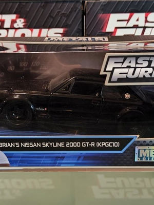 Fast & Furious Brian's Nissan Skyline 2000 GT-R (KPGC10) die-cast model like new