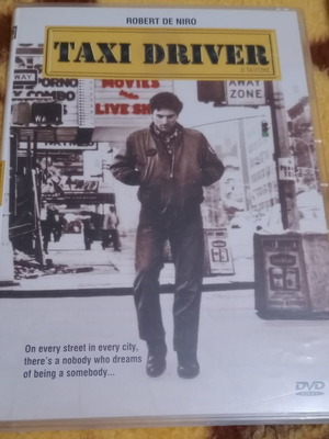 DVD Ο Ταξιτζής καινούργιο, ταινία 1976