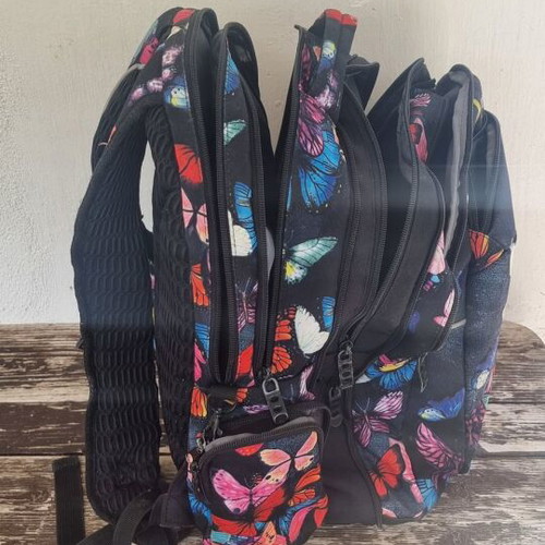 Polo school bag like new with 6 compartments