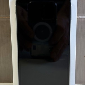Πωλείται iPhone XR 64GB – Καλή Κατάσταση!