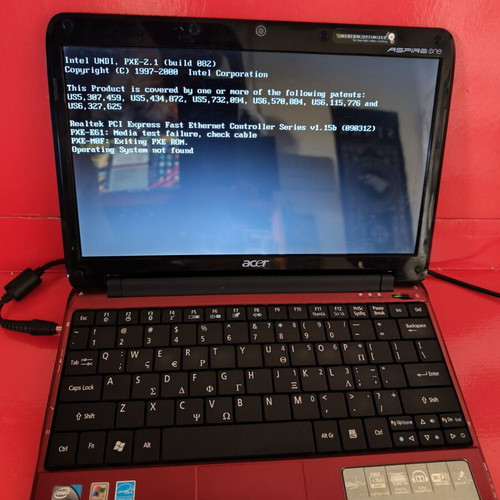 Acer Aspire One ZA3 notebook like new, 11.6 inch screen