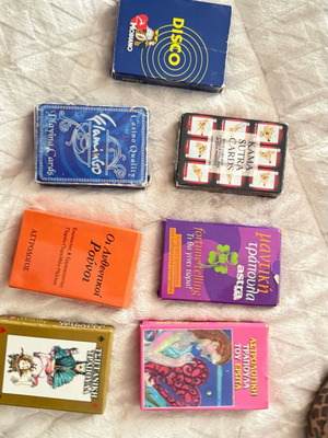 Limited edition playing cards, pack of 7, new