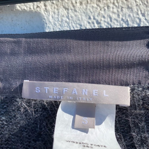 Stefanel knitted skirt like new, gray, size S
