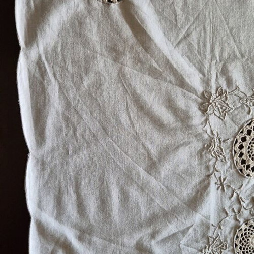 Vintage table runner used, beige handmade with embroidery and lace
