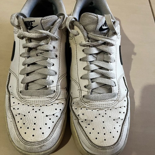 Nike athletic shoes used, size 39, white