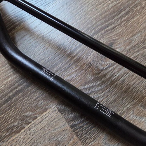 Enduro motorcycle handlebar 22mm like new
