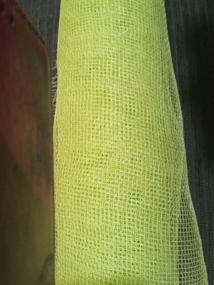 Flower organza wrapping roll in peachy color