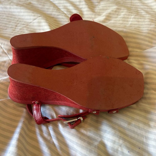 Shoe Bizz red dress sandals size 38 like new