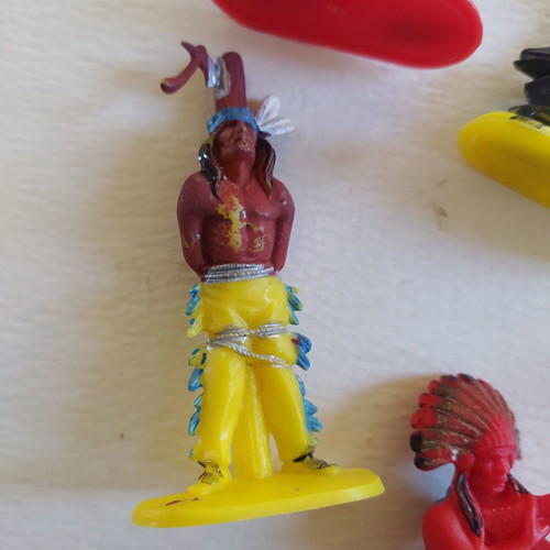 Vintage plastic Wild West figures & totem, W. Germany Jean Höfler '60s/'70s