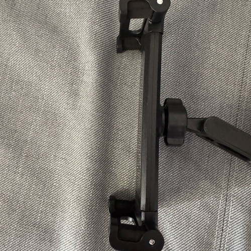 Car Headrest Tablet Holder like new
