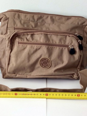 Γυναικεία τσάντα ώμου Charm Bags μπεζ σαν καινούργια