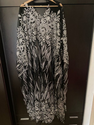 Black kimono with silver lace like new, unisex size 54