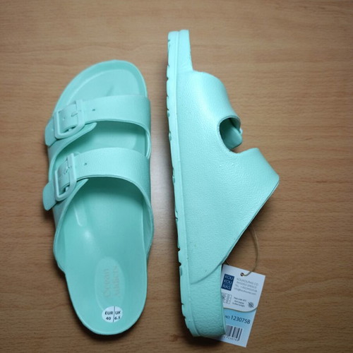 Ocean Addicts women's slippers, mint color