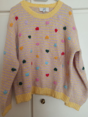 Striped purple yellow sweater with colorful embossed hearts like new, one size
